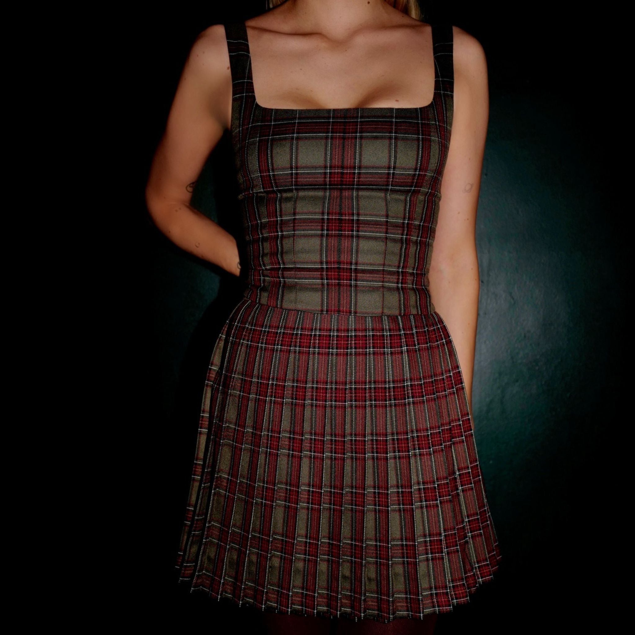 Regina Mini Skirt Dark Olive Tartan
