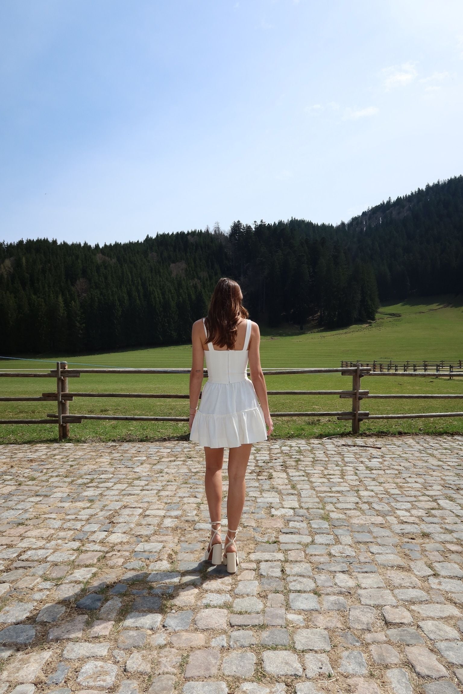 Lola Mini Skirt Ruffle Bridal Linen