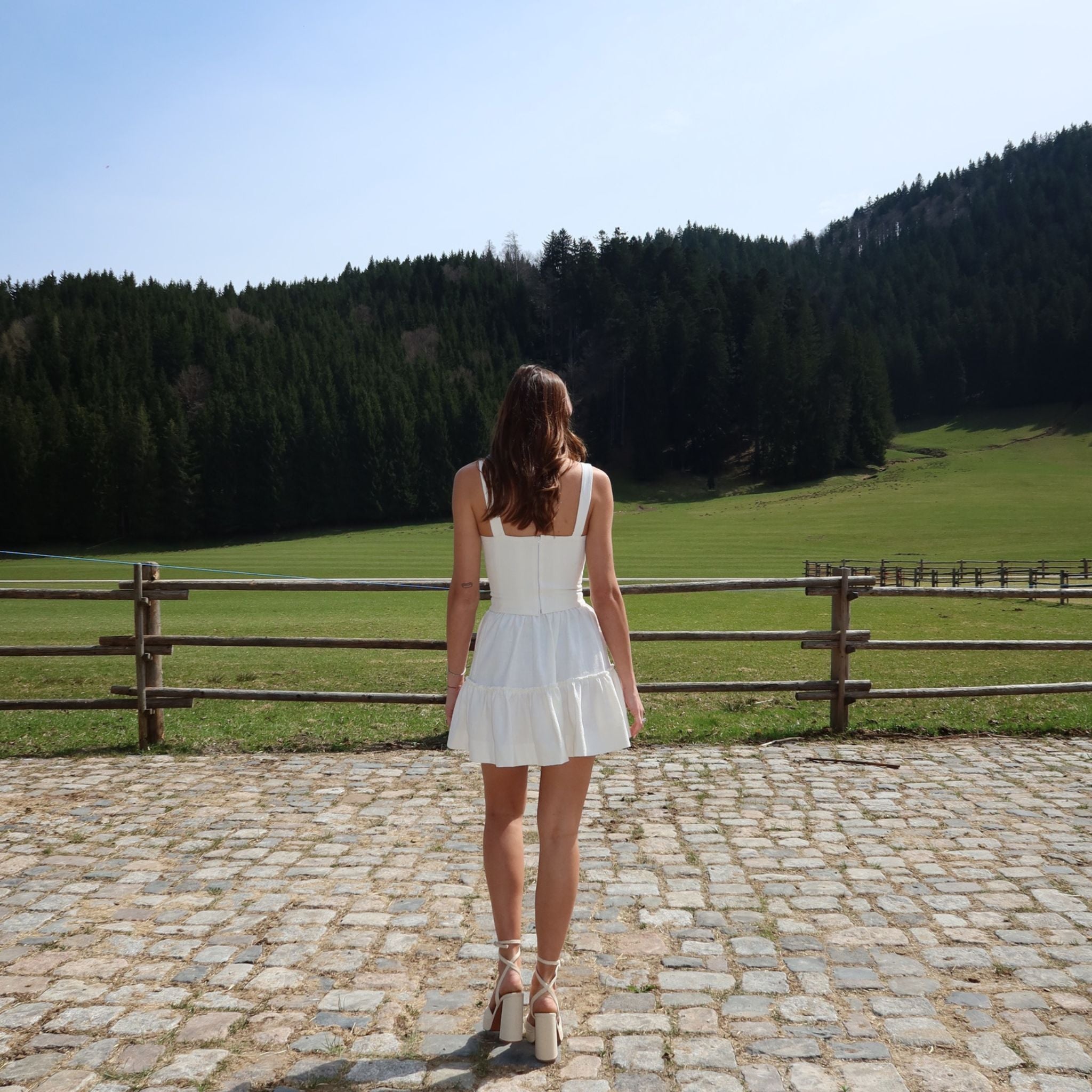 Lola Mini Skirt Ruffle Bridal Linen