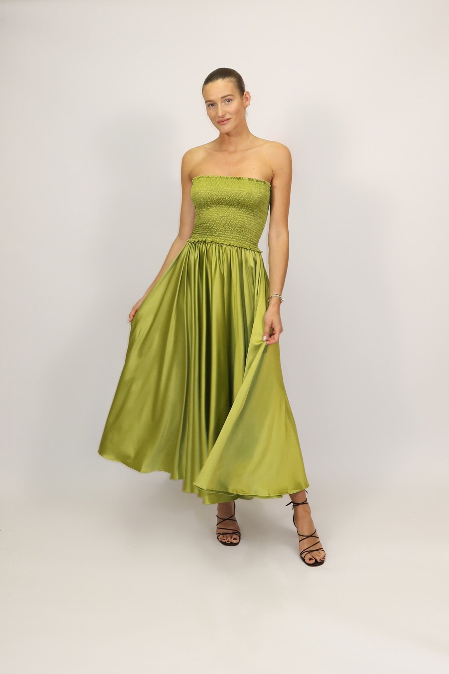 Leila Midi Skirt Ruffle Light Olive