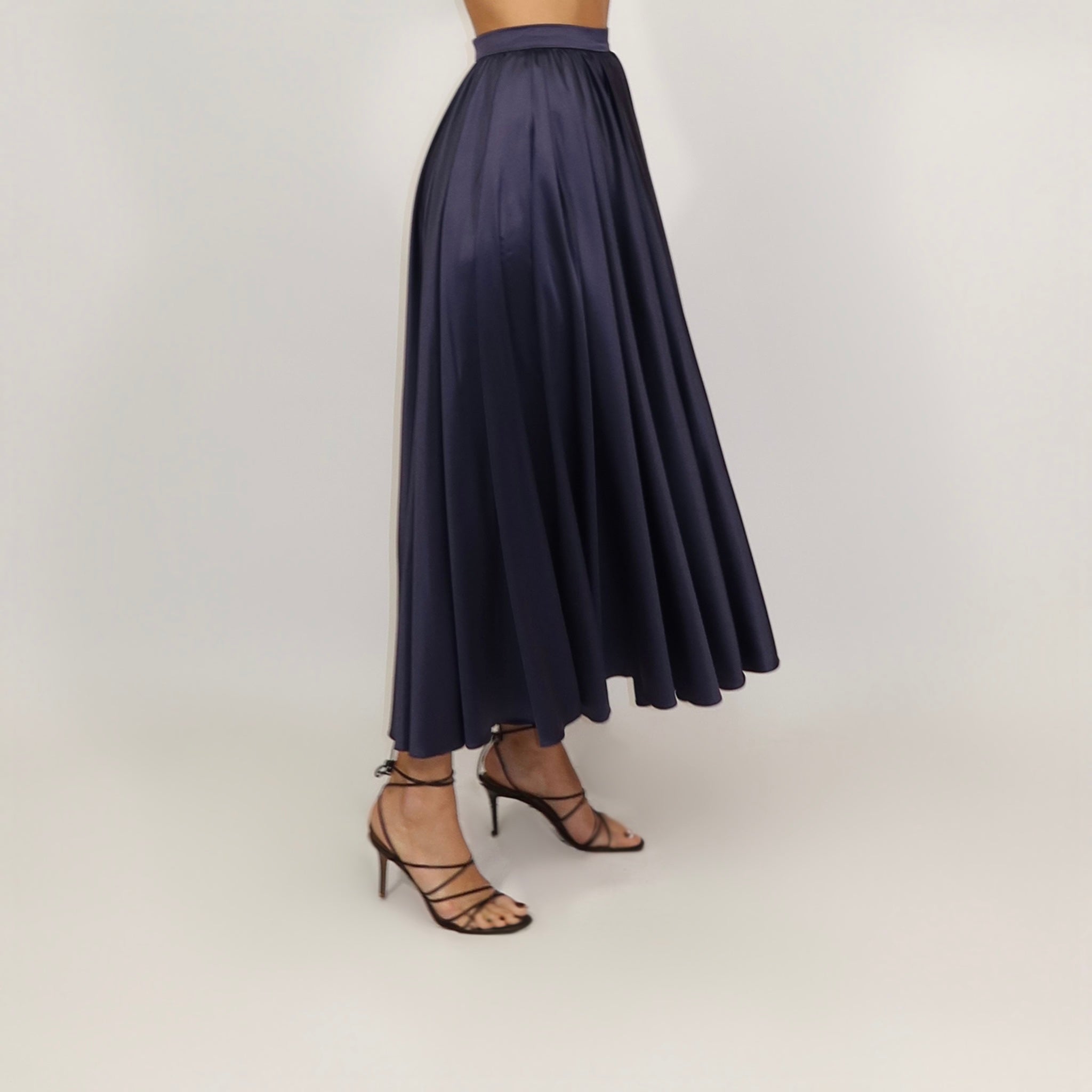Leila Midi Skirt Ruffle Midnight Blue