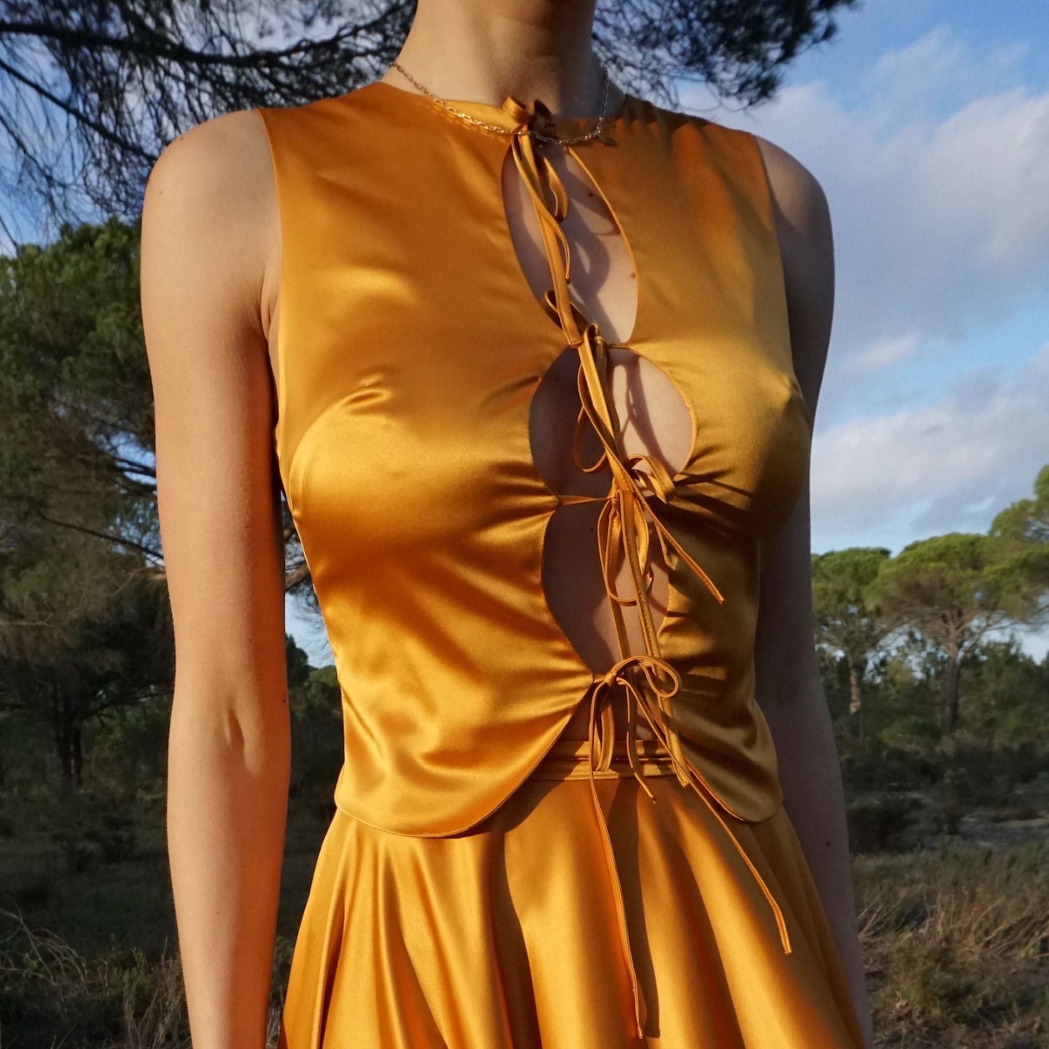 Zaza Top Vest Saffron Gold